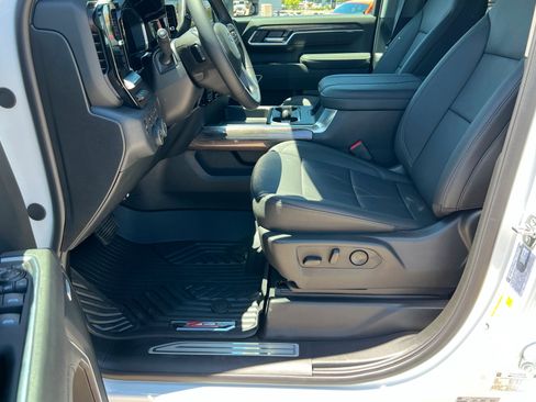 New 2026 Chevrolet Silverado 2500 LTZ w/ Trail Boss Package AWD/4WD image 18