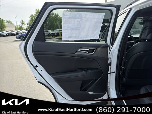 New 2026 Kia Sportage X-Line w/ X-Line Premium Package AWD/4WD image 17