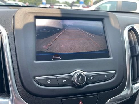 Used 2020 Chevrolet Equinox LT AWD/4WD image 23