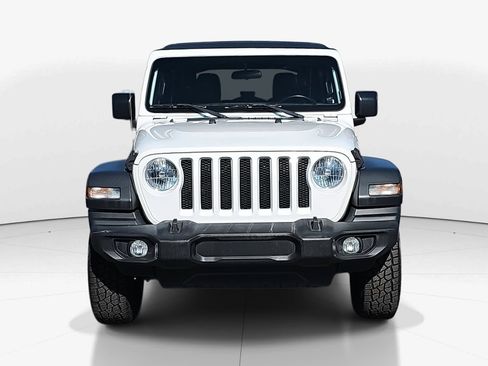 Used 2018 Jeep Wrangler Unlimited Sport S image 8