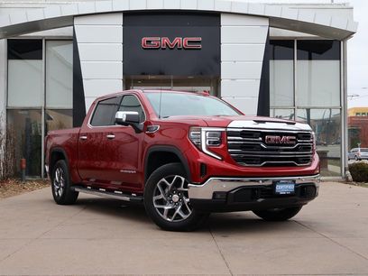 Used 2024 GMC Sierra 1500 SLT w/ SLT Premium Plus Package