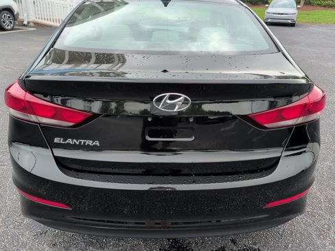 Used 2018 Hyundai Elantra Value Edition FWD image 18