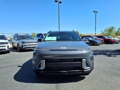 Used 2026 Hyundai Kona SEL Sport FWD image 2