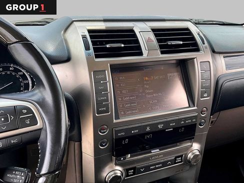 Used 2020 Lexus GX 460 Premium AWD/4WD image 6