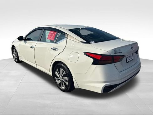 Certified 2024 Nissan Altima 2.5 S FWD image 4