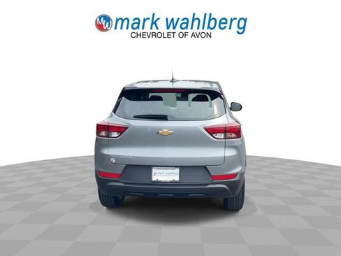 Used 2023 Chevrolet TrailBlazer LS FWD image 7