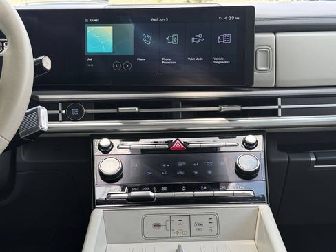 Used 2025 Hyundai Santa Fe SEL AWD/4WD image 18