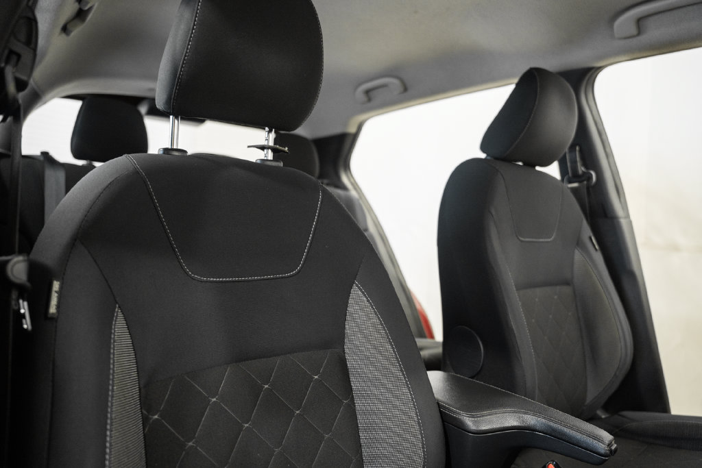 Used 2020 Nissan Kicks SV FWD image 31