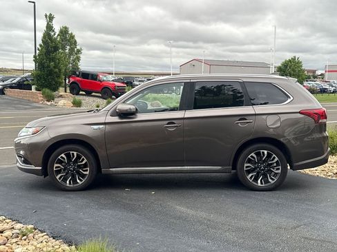 Used 2018 Mitsubishi Outlander GT AWD/4WD image 4