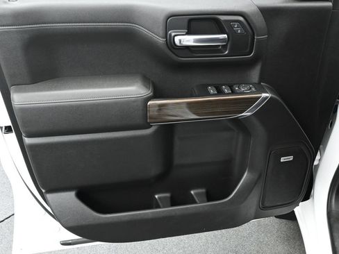 Used 2019 Chevrolet Silverado 1500 RST w/ All-Star Edition AWD/4WD image 9