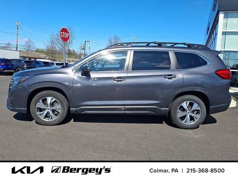 Used 2023 Subaru Ascent Premium w/ Convenience Package AWD/4WD image 9