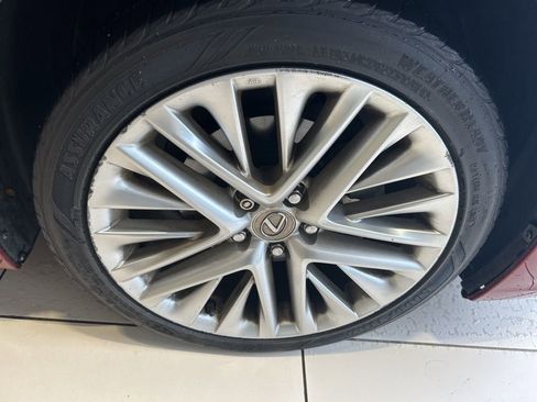 Used 2015 Lexus ES 350 w/ Ultra Luxury Package image 25