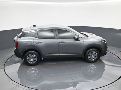 New 2026 Nissan Kicks S image 30