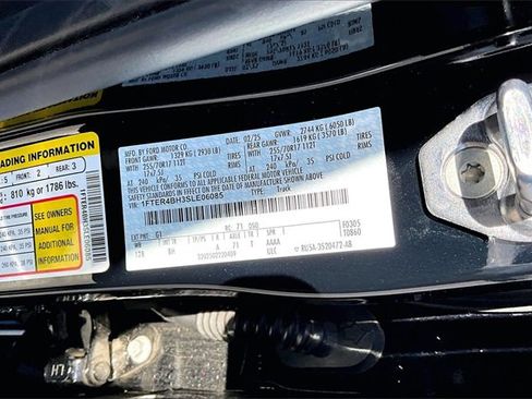 Used 2025 Ford Ranger XL image 19