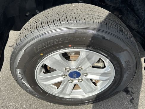 Used 2019 Ford F150 XLT image 14