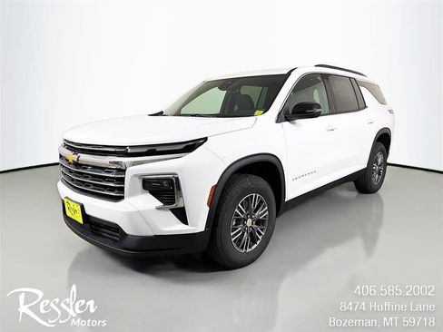 New 2026 Chevrolet Traverse LT w/ LPO, Floor Liner Package AWD/4WD image 1