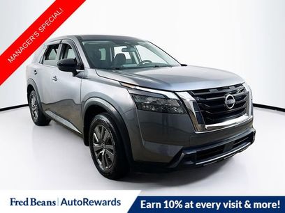 Used 2024 Nissan Pathfinder S