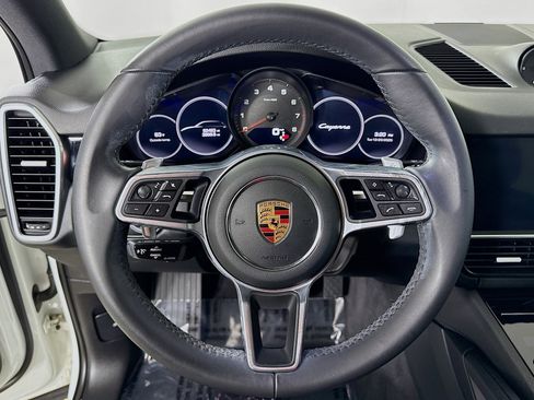 Certified 2019 Porsche Cayenne image 14