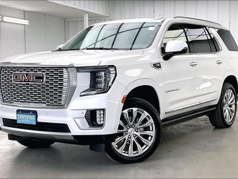 Certified 2024 GMC Yukon Denali w/ Denali Reserve Package AWD/4WD image 2