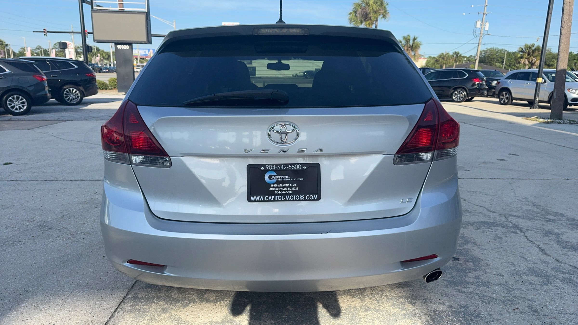 Used 2013 Toyota Venza LE FWD image 4
