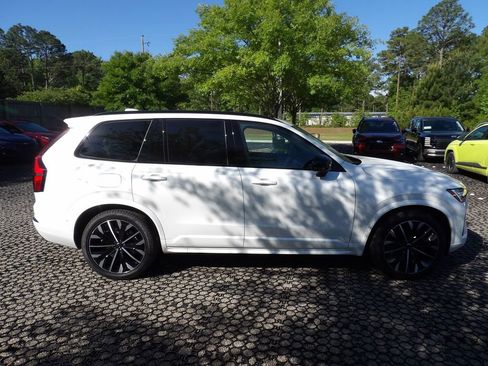 New 2026 Volvo XC90 T8 Ultra w/ Lounge Package AWD/4WD image 4