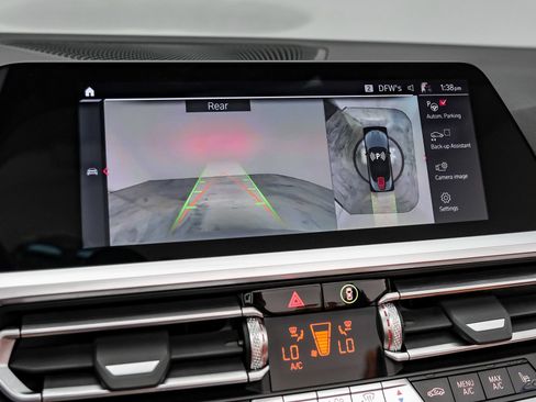 Used 2023 BMW M4 xDrive Competition AWD/4WD image 90