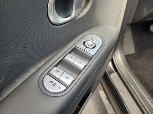 Used 2024 Hyundai Ioniq 5 SEL RWD image 26