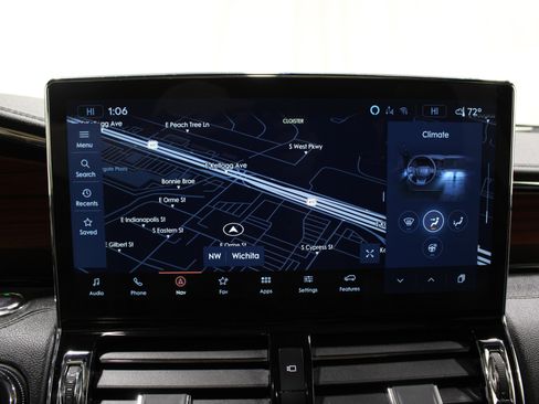 Certified 2024 Lincoln Navigator L Reserve image 16