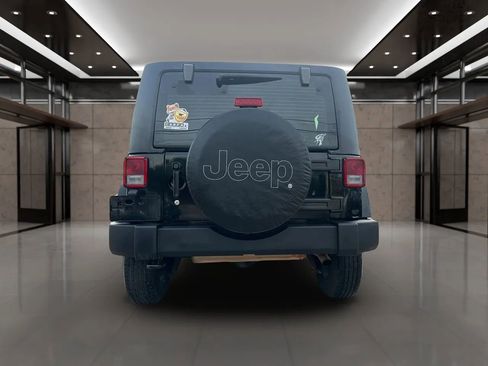 Used 2014 Jeep Wrangler Sport w/ Connectivity Group AWD/4WD image 17