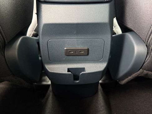 New 2025 Ford Maverick XL image 12