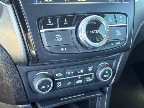 Used 2018 Acura ILX w/ Premium Package image 14