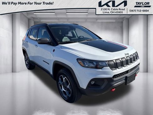 Used 2022 Jeep Compass Trailhawk w/ Trailhawk Convenience Group image 3