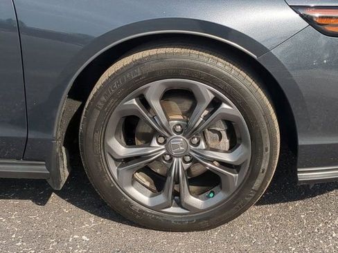 Used 2023 Honda Accord EX image 10