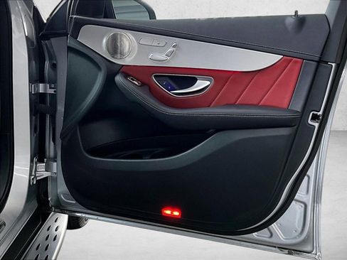 Used 2023 Mercedes-Benz GLC 300 4MATIC Coupe image 19