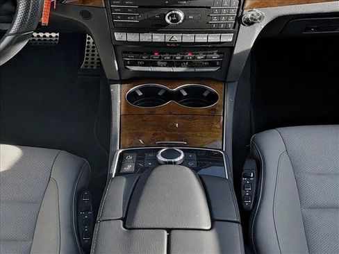 Used 2016 Mercedes-Benz E 400 Cabriolet image 18