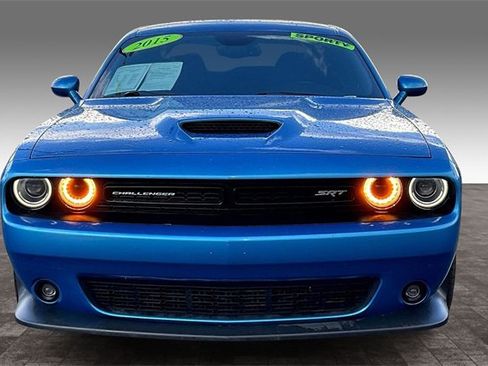 Used 2015 Dodge Challenger SRT image 3
