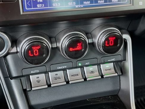 Used 2023 Toyota GR86 Premium w/ ALL Weather Mat Package (TMS) RWD image 15