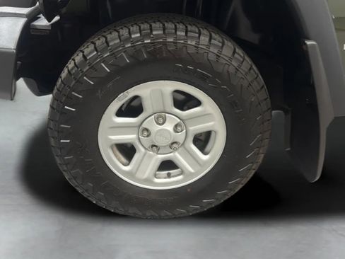 Used 2009 Jeep Wrangler X AWD/4WD image 25