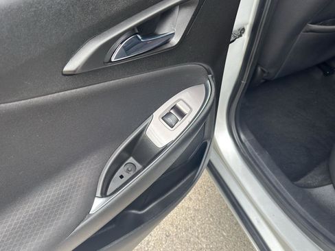 Used 2021 Chevrolet Malibu LT image 34