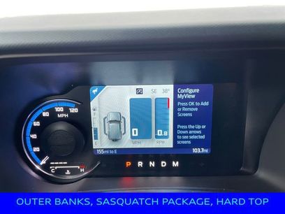 New 2024 Ford Bronco Outer Banks w/ Sasquatch Package