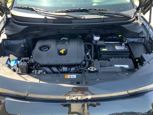 Used 2023 Kia Soul LX w/ Option Group 015 FWD image 22