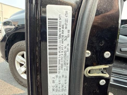 Used 2019 RAM 1500 Express AWD/4WD image 11