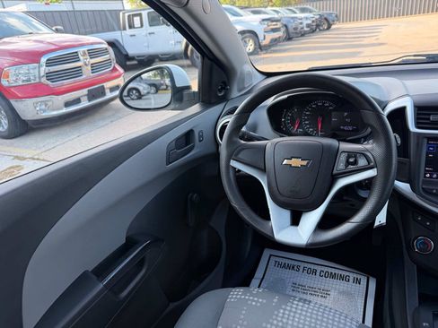 Used 2020 Chevrolet Sonic LT FWD image 20
