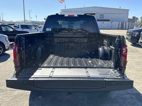 New 2026 Ford F150 XLT w/ XLT Chrome Appearance Package AWD/4WD image 9