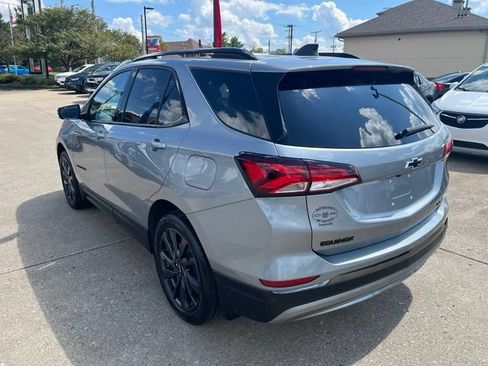 Certified 2023 Chevrolet Equinox RS w/ RS Leather Package AWD/4WD image 6