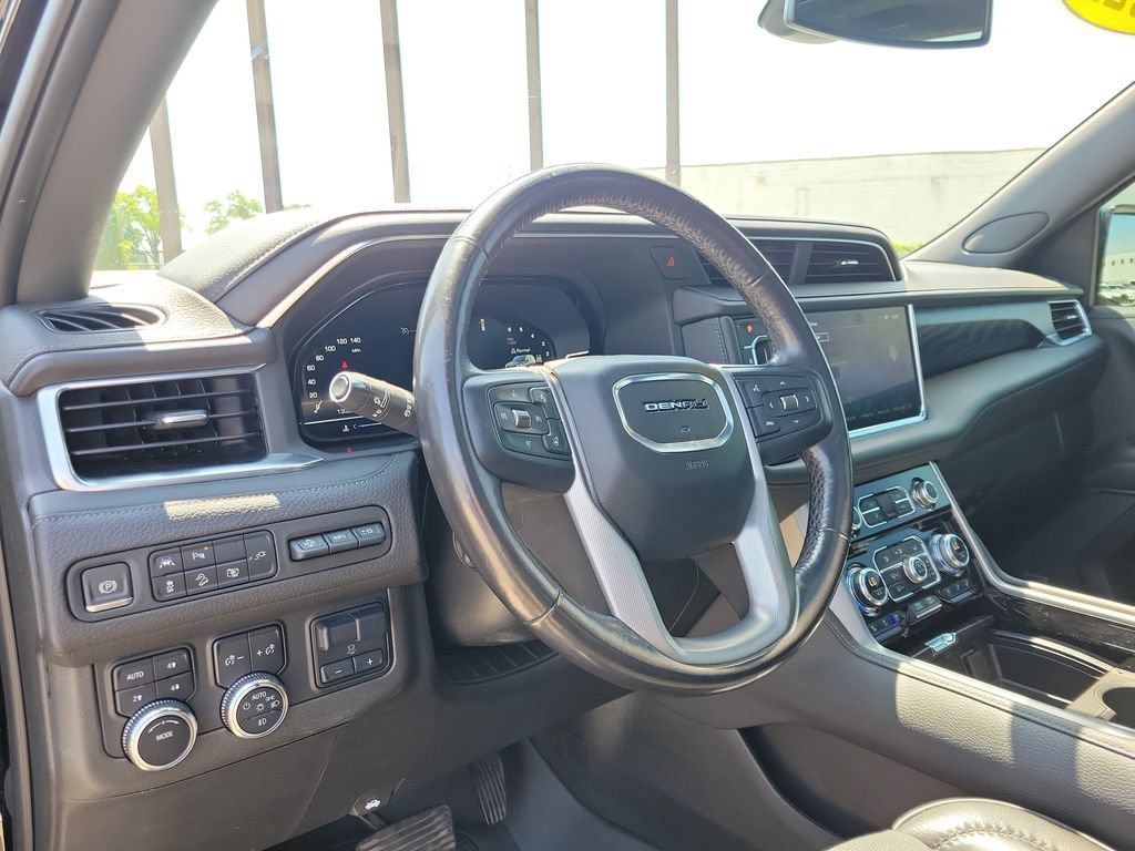 Used 2022 GMC Yukon XL Denali w/ Max Trailering Package AWD/4WD image 22