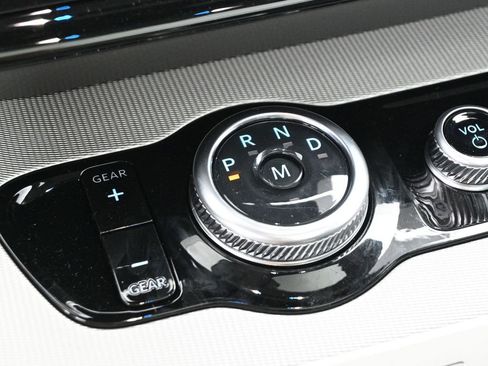 New 2025 Ford Expedition Active image 20