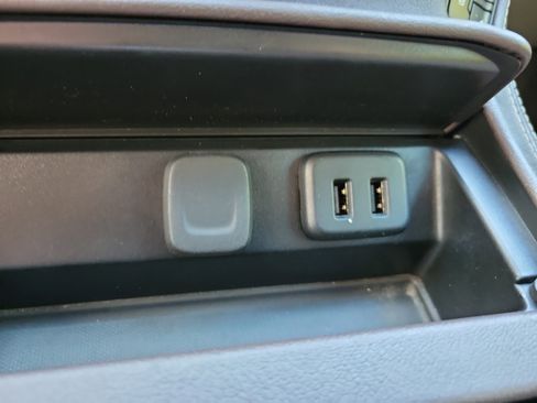 Used 2019 Chevrolet Tahoe Premier image 17