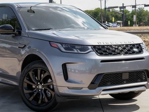 Used 2025 Land Rover Discovery Sport S AWD/4WD image 9