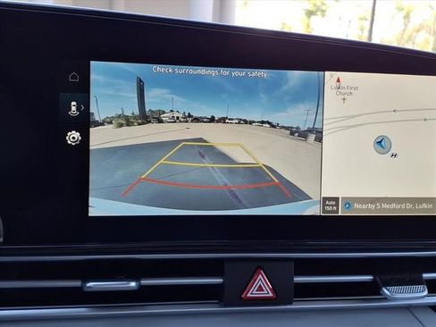 New 2026 Hyundai Elantra Limited image 29